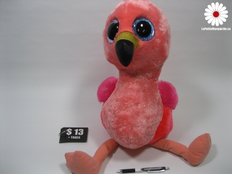 Peluche Jujube Dans un jardin