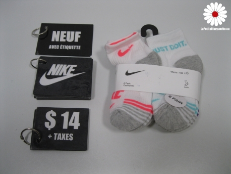 6 paires de bas pointure 7-10