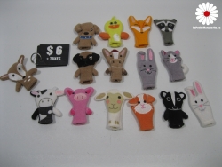 Peluche Dress-Up Bear