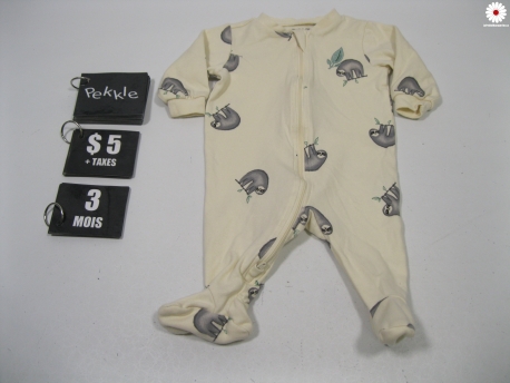 Pyjama ou ensemble de jour