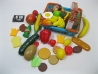 Lot de nourritues en plastique